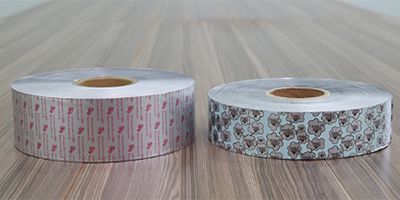 Rouleaux de film d'operculage personnalisés